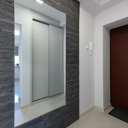 Time For 3 Trasa Wz Apartment *